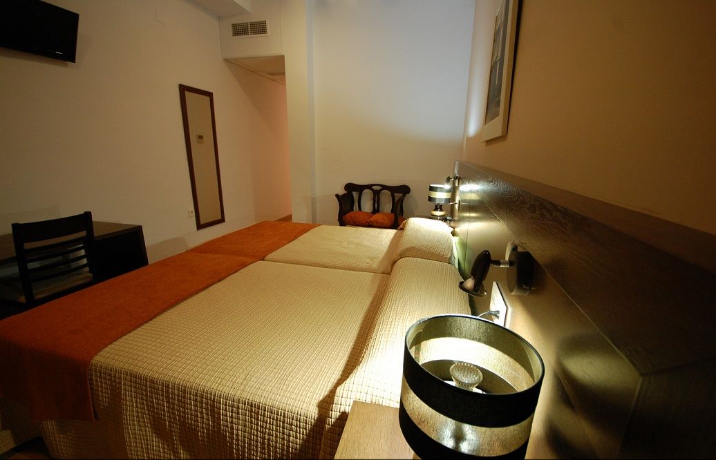 Hotel Hospederia San Francisco Priego de Córdoba Zimmer foto